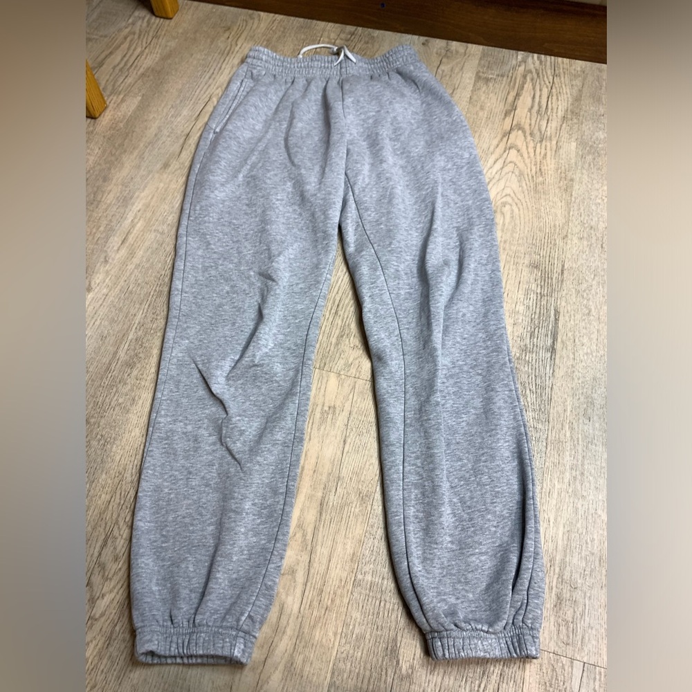 Women’s small athletic sweatpants bundle - Picture 4 of 6